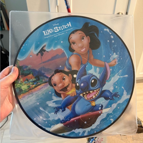 Disney Other - Disney Lilo & Stitch 2002 original Surfing Adventure Disc